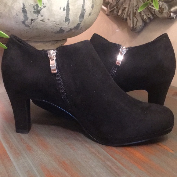 Xappeal Austen Women’s Bootie in Black Size 8 - Picture 6 of 9